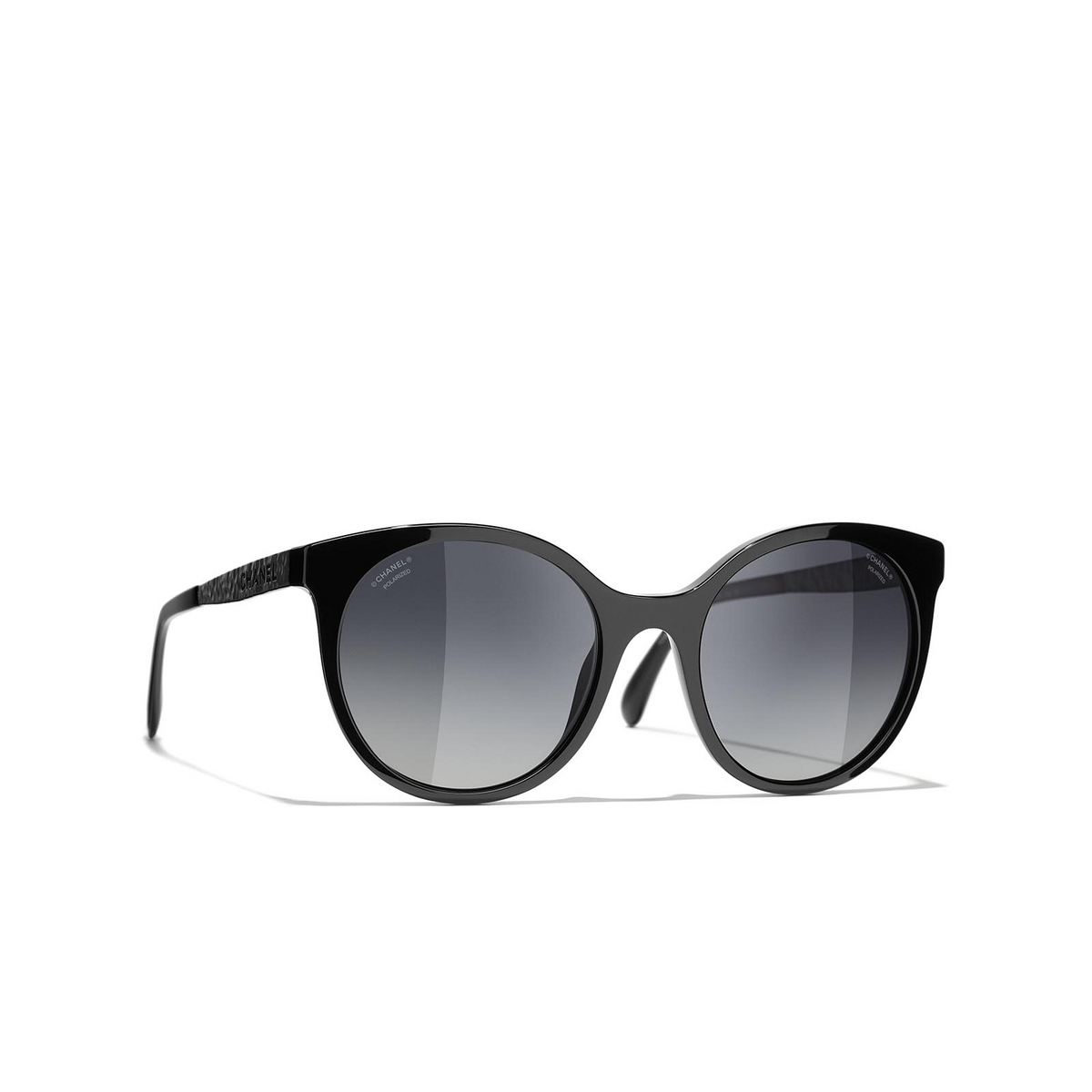 CHANEL pantos Sunglasses C888S8 Black - three-quarters view