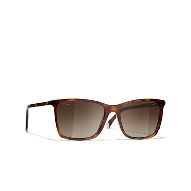 CHANEL square Sunglasses 1295S9 brown - three-quarters view