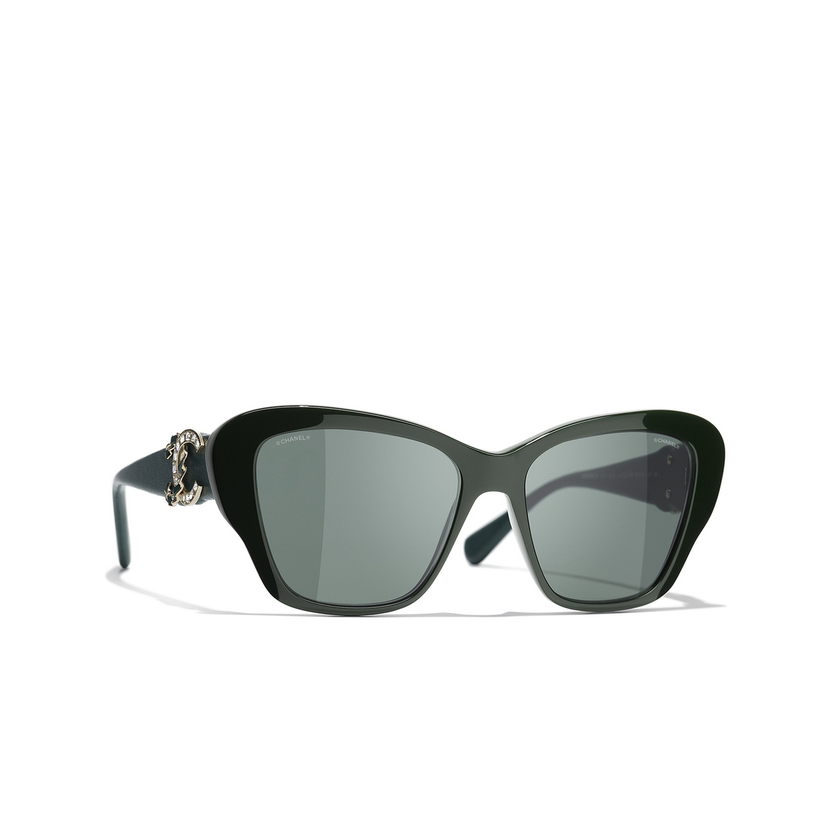 CHANEL butterfly Sunglasses 17023H Green - three-quarters view