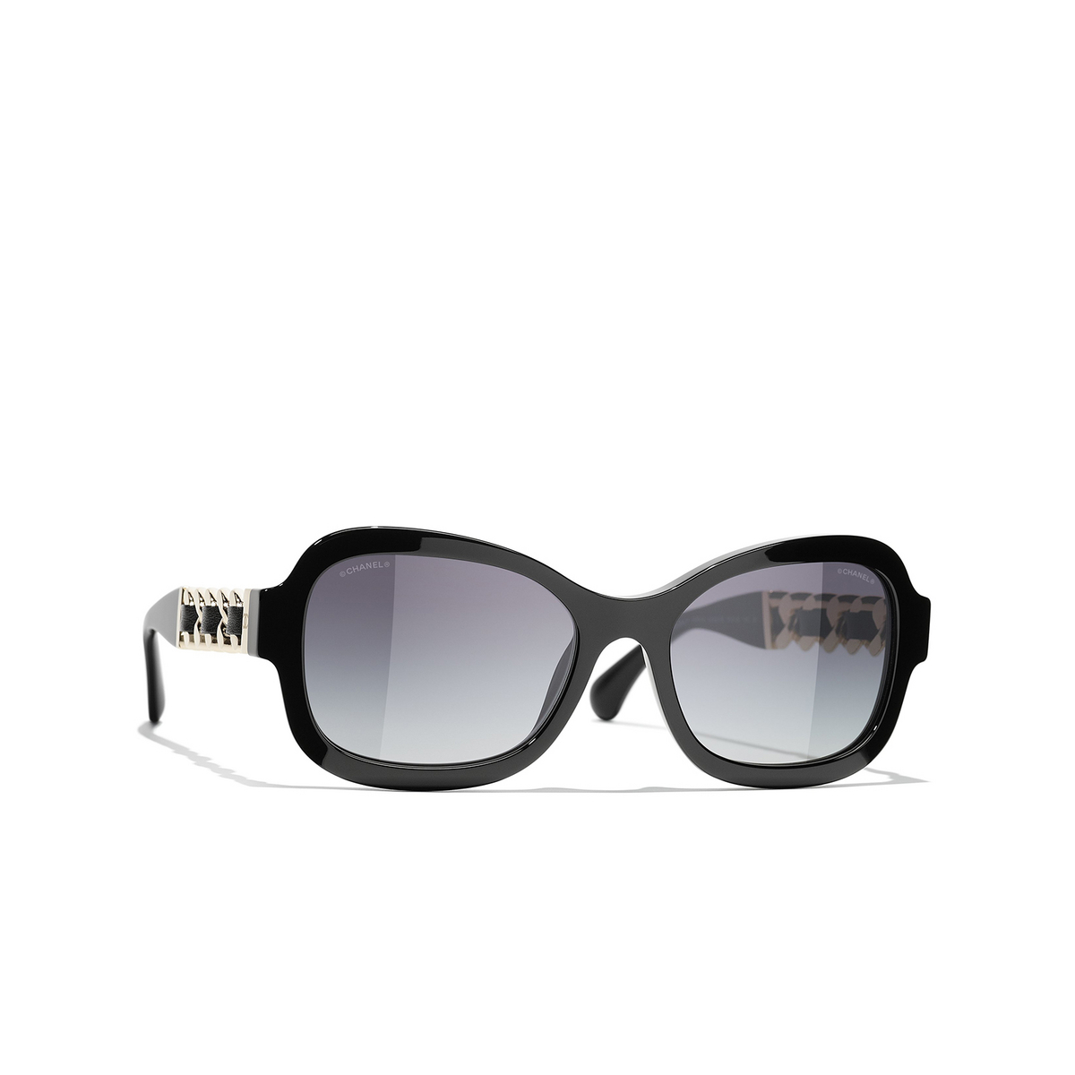 CHANEL rectangle Sunglasses C622S6 Black - three-quarters view