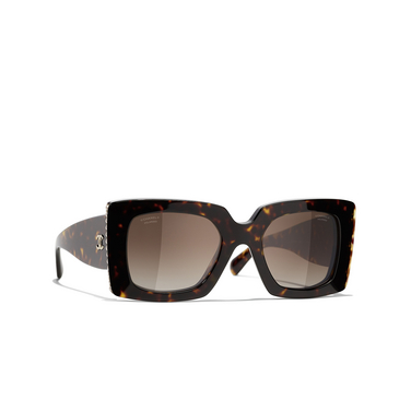 CHANEL quadratische sonnenbrille C714S9 dark tortoise - Dreiviertelansicht