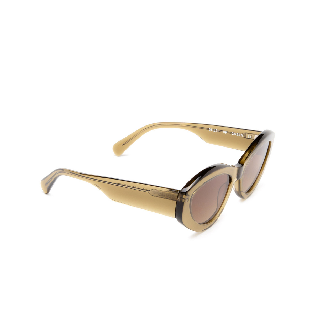 Chimi® Cat-eye Sunglasses: 09 color Green - three-quarters view