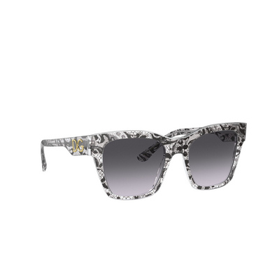 Gafas de sol Dolce & Gabbana DG4384 32878G black lace - Vista tres cuartos