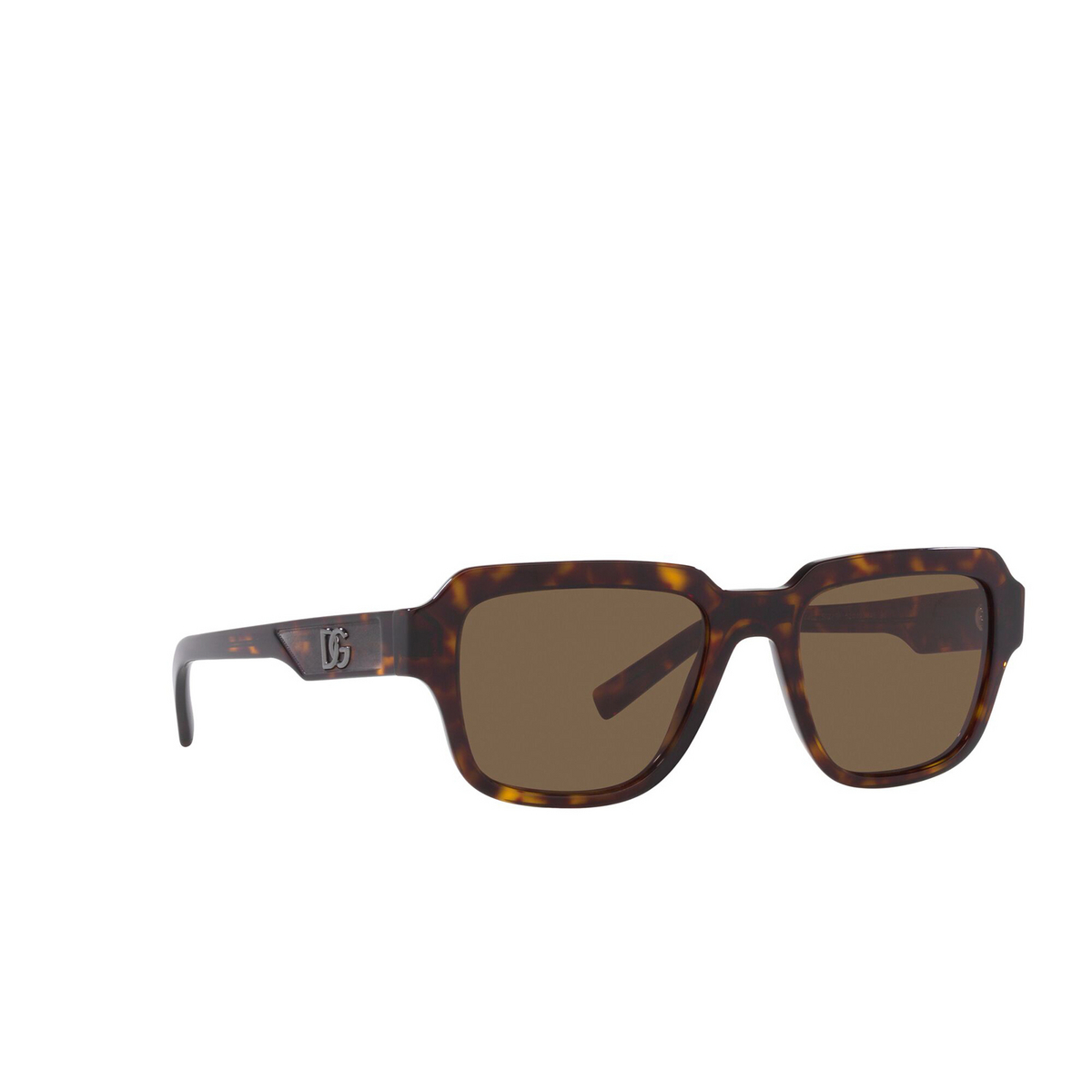 Dolce & Gabbana® Square Sunglasses: DG4402 color Havana 502/73 - three-quarters view.