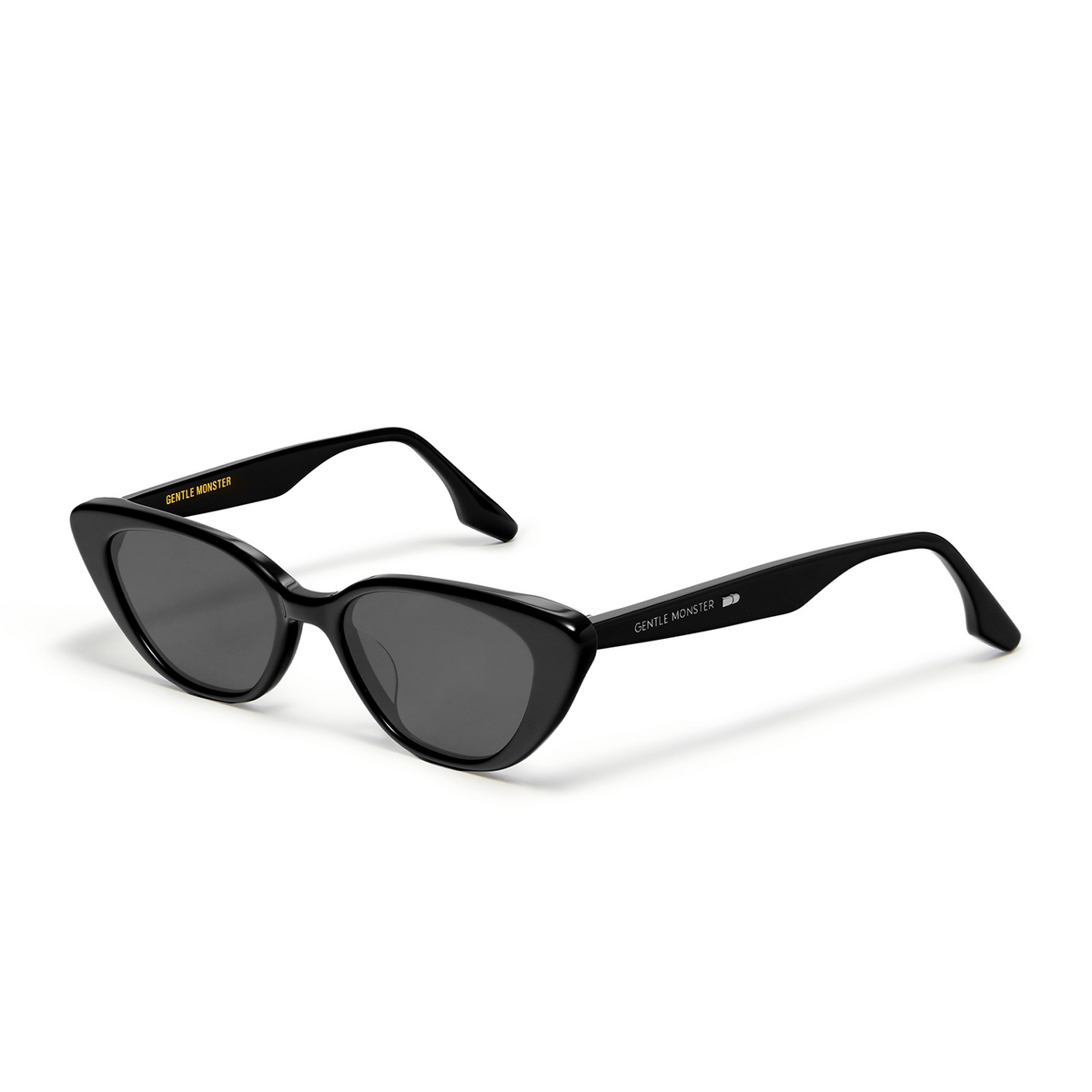 Gentle Monster® Cat-eye Sunglasses: Crella color Black 01 - three-quarters view.