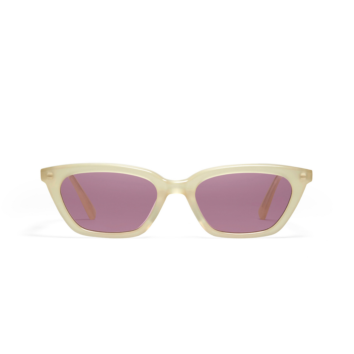 Gentle Monster® Cat-eye Sunglasses: Loti color IC1 Ivory - front view