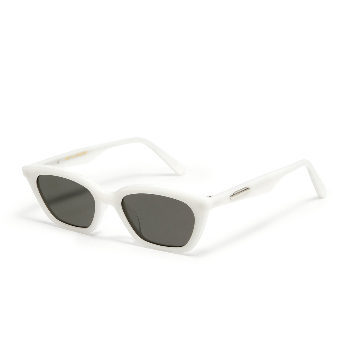 Gentle Monster® Cat-eye Sunglasses: Loti color W2 White - three-quarters view
