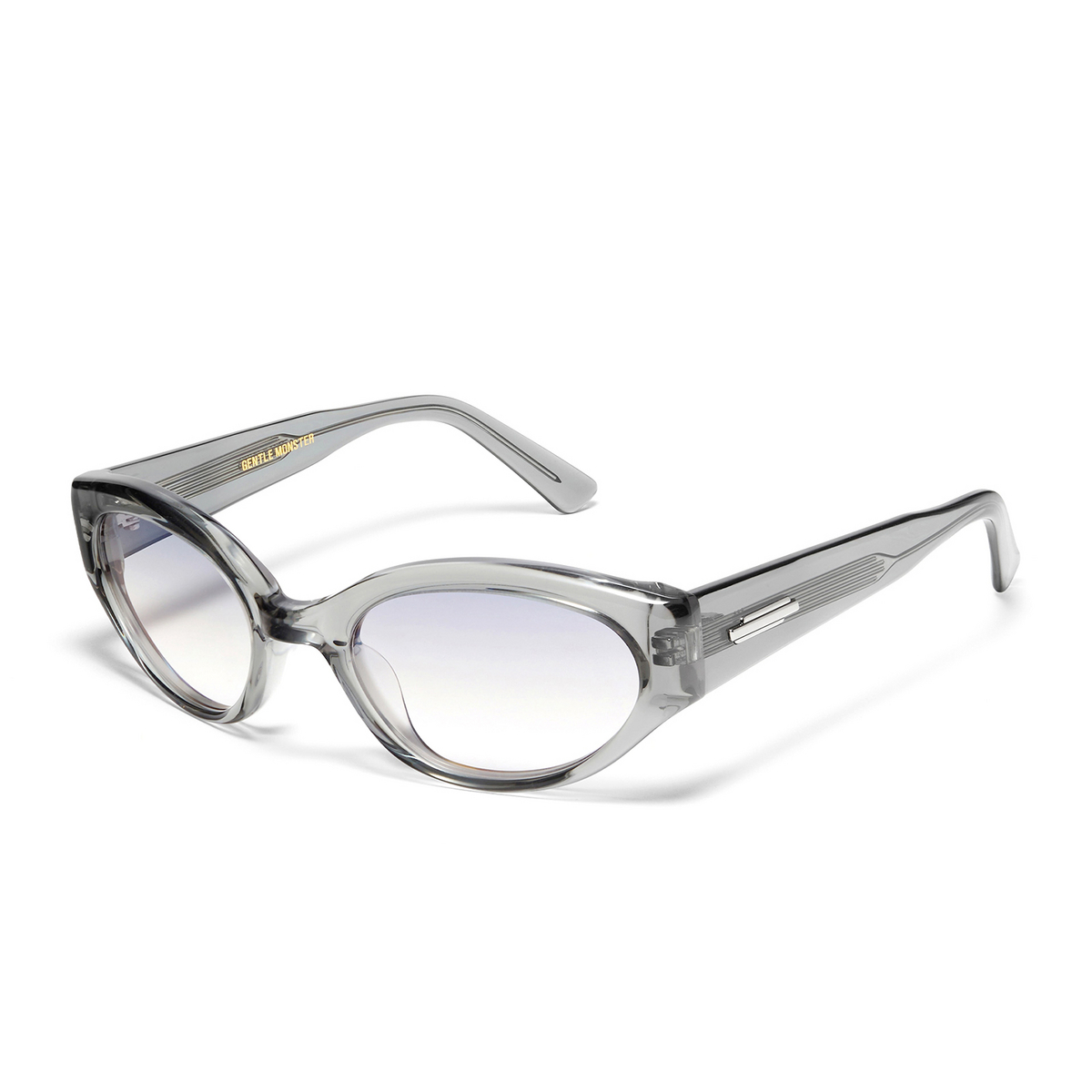 Gentle Monster® Cat-eye Sunglasses: Molto color GC5 Grey - three-quarters view