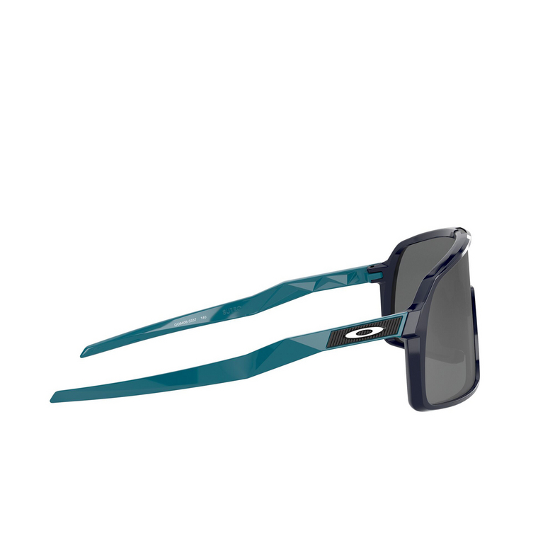 Oakley SUTRO Sunglasses 940633 navy - 3/4