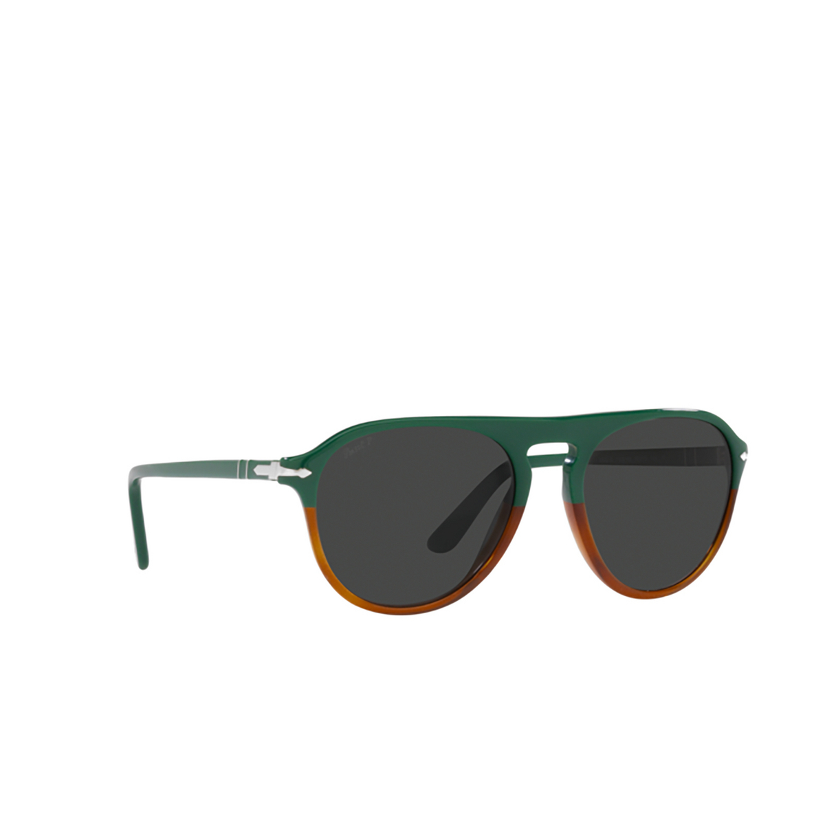 Persol PO3302S Sunglasses 117548 Green - three-quarters view