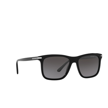 Lunettes de soleil Prada PR 18WS 1AB09G black - Vue trois quarts