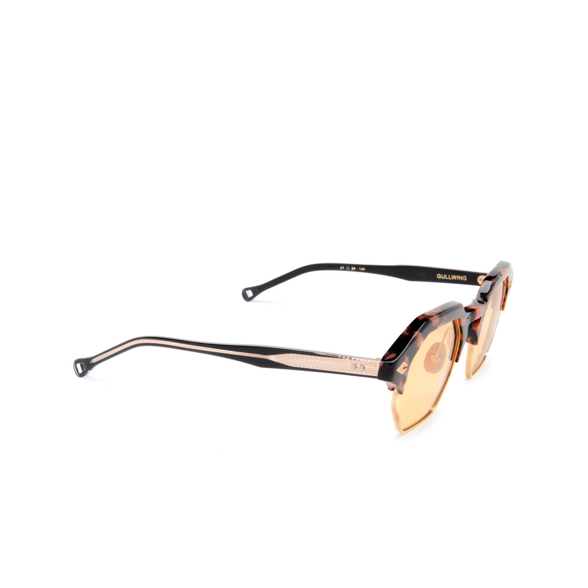 T Henri GULLWING Sunglasses MIZNER - three-quarters view