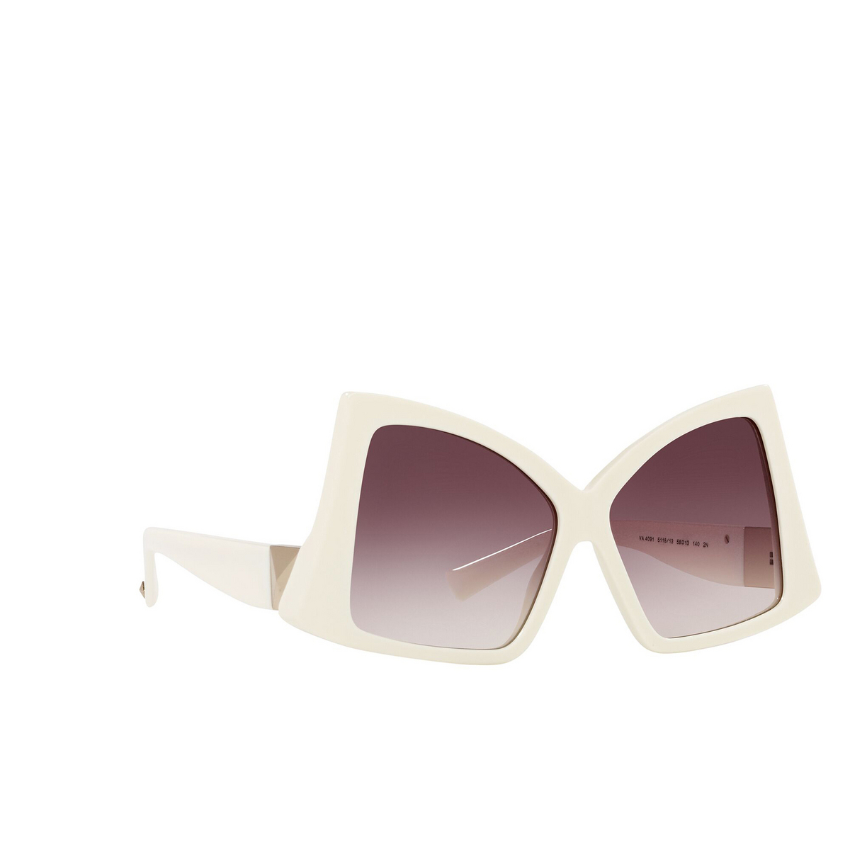 Valentino® Butterfly Sunglasses: VA4091 color Ivory 511813 - three-quarters view.