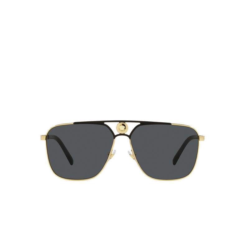 Versace VE2238 Sunglasses 143687 gold / matte black - 1/4