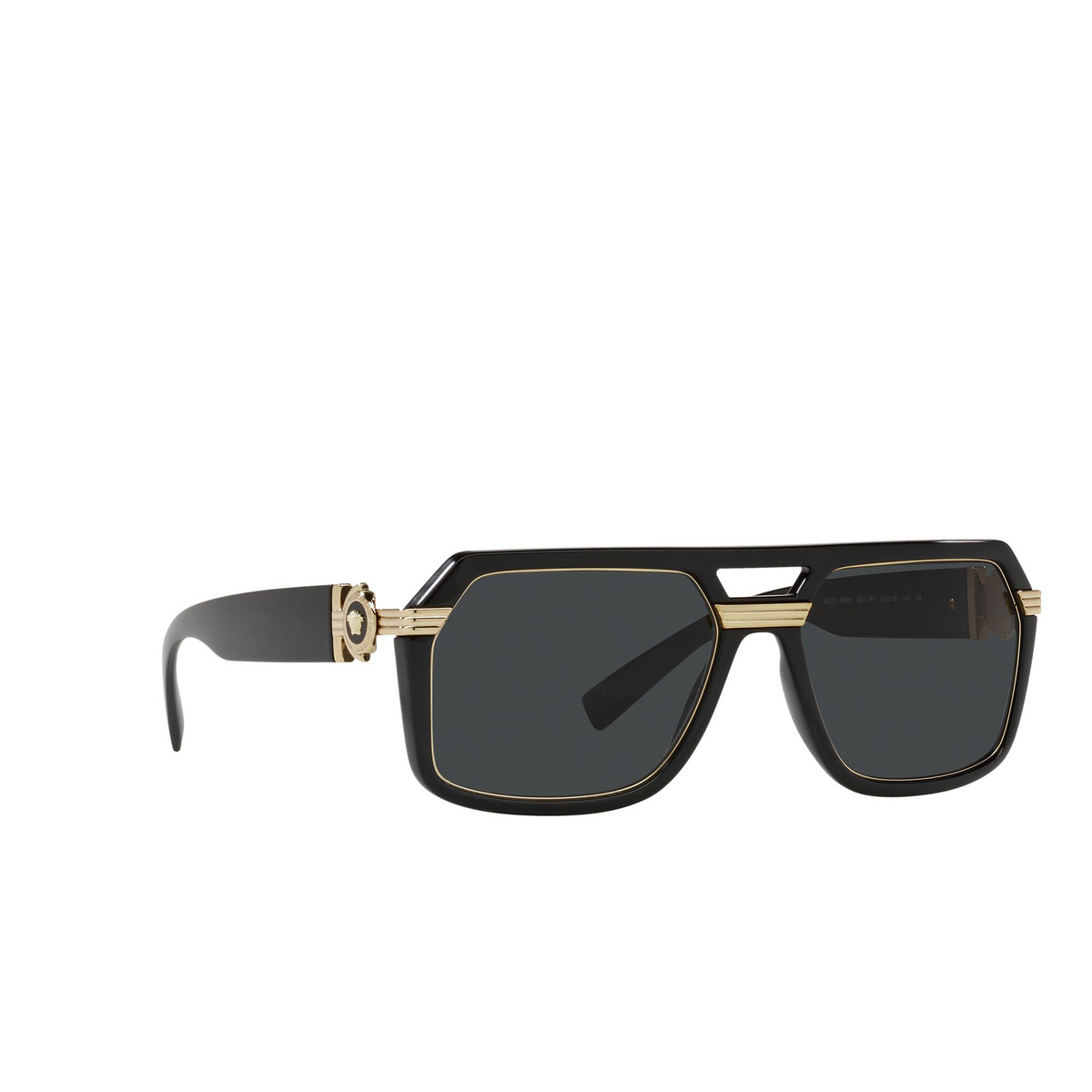 Versace VE4399 Sunglasses GB1/87 Black - three-quarters view