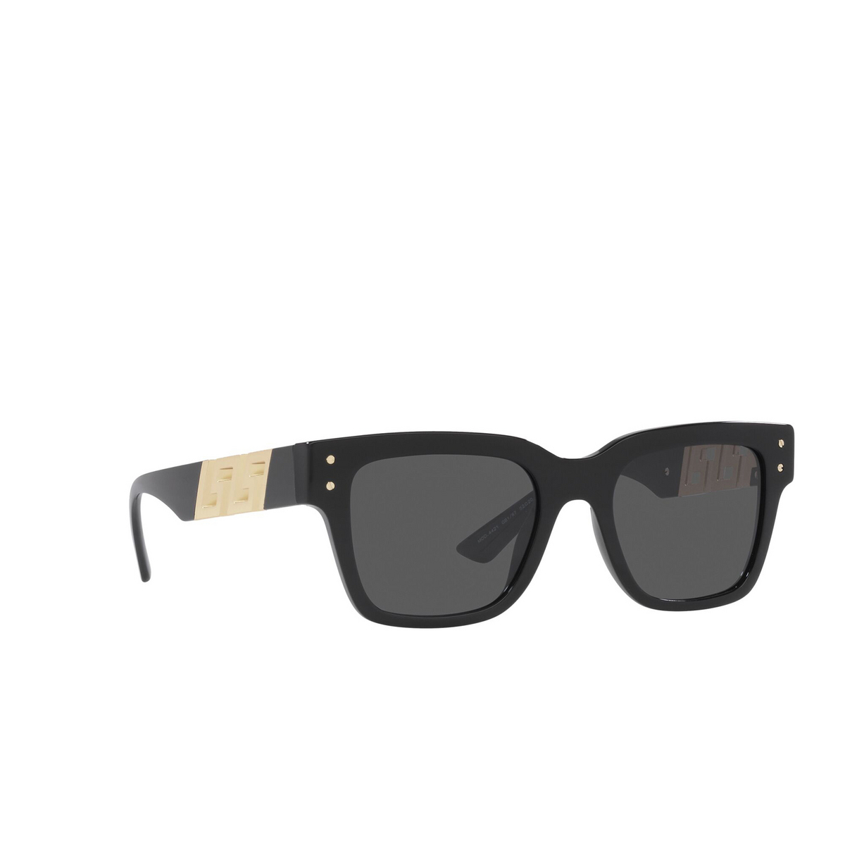 Versace® Square Sunglasses: VE4421 color Black GB1/87 - three-quarters view.