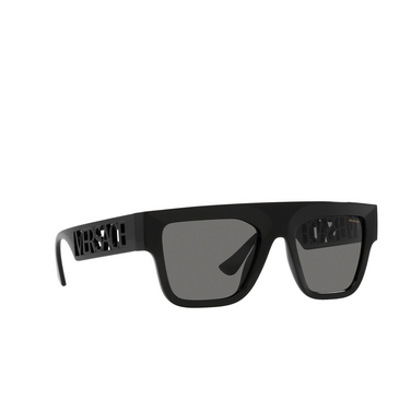 Versace VE4430U Sonnenbrillen GB1/81 black - Dreiviertelansicht