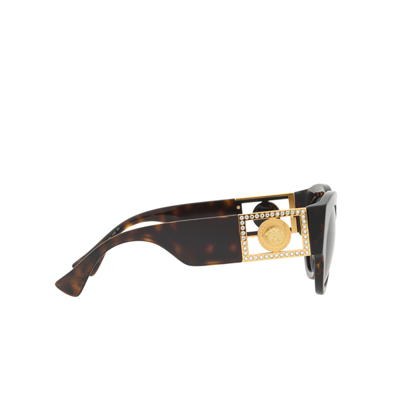 Versace VE4438B Sunglasses 108/87 dark havana - 3/4