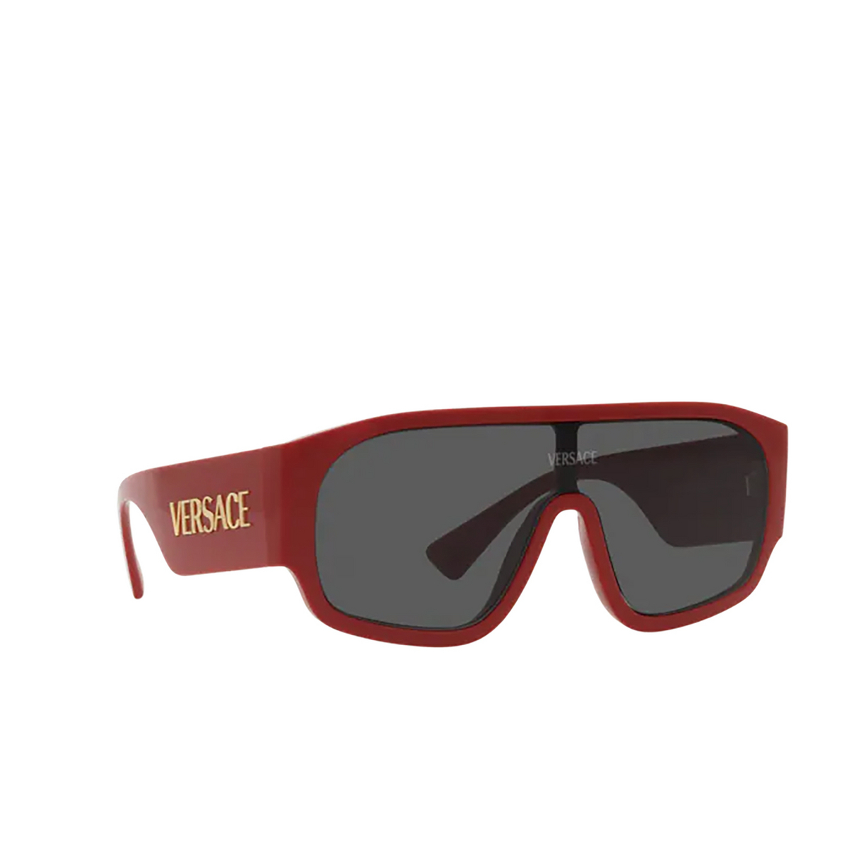 Versace VE4439 Sunglasses 538887 Red - three-quarters view
