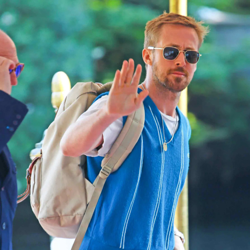 La star di ‘Barbie’ Ryan Gosling con occhiali aviator metallici al Festival del Cinema di Venezia 2018.