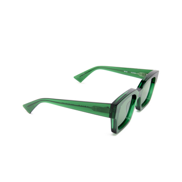 AKILA AURA Sunglasses 32/32 green - three-quarters view