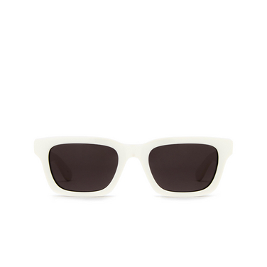 Alexander McQueen AM0392S Sunglasses 005 white - front view