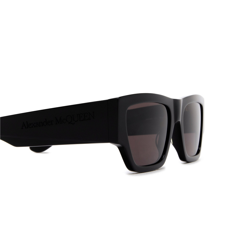 Alexander McQueen AM0393S Sunglasses 001 black - 3/4