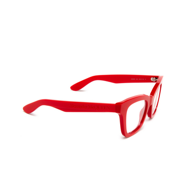 Alexander McQueen AM0394O Korrektionsbrillen 003 red - Dreiviertelansicht