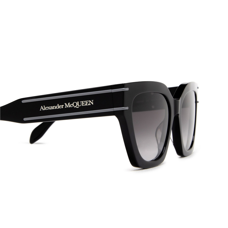 Alexander McQueen AM0398S Sunglasses 001 black - 3/4