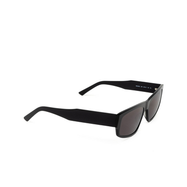 Balenciaga BB0305S Sonnenbrillen 006 black - Dreiviertelansicht