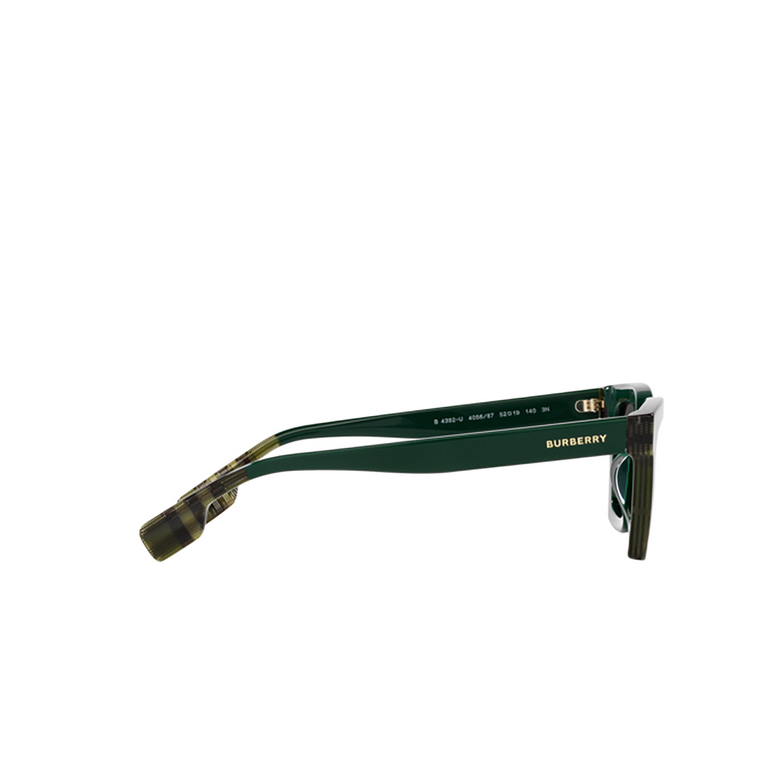 Burberry BRIAR Sunglasses 405687 green / check green - 3/4