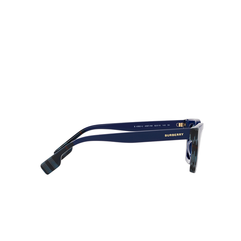 Burberry BRIAR Sunglasses 405780 blue / navy check - 3/4