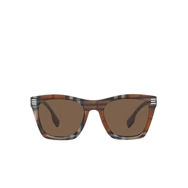 Gafas de sol Burberry COOPER 396673 brown check - Vista delantera