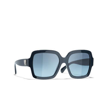 CHANEL square Sunglasses 1724S2 blue - three-quarters view