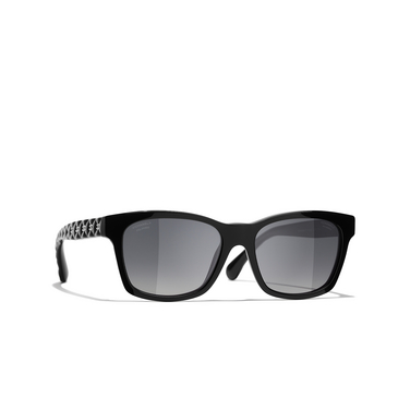 CHANEL square Sunglasses C760S8 black - three-quarters view