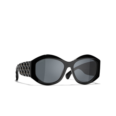 CHANEL oval Sunglasses c622s4 black - three-quarters view