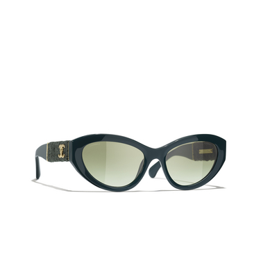 CHANEL Katzenaugenförmige sonnenbrille 1459S3 dark green - Dreiviertelansicht