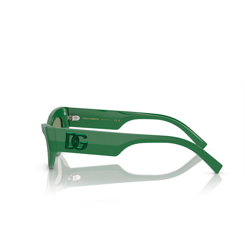 Dolce & Gabbana DG4450 Sunglasses 331152 green - 3/4