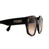 Fendi FE40017I Sonnenbrillen 55F havana - Produkt-Miniaturansicht 3/4