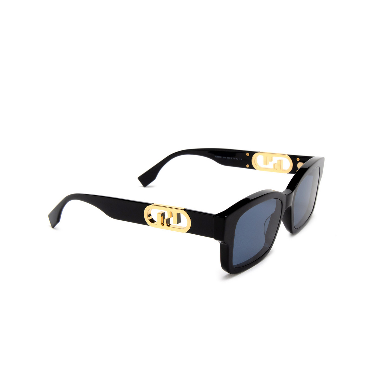Fendi FE40050I Sunglasses 01V Black - three-quarters view