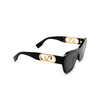 Fendi FE40064I Sunglasses 01A black - product thumbnail 2/4