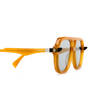 Gafas de sol Kuboraum Q4 SUN CA caramel & caramel & black shine - Miniatura del producto 3/4
