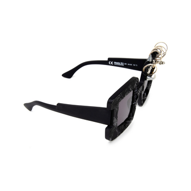 Gafas de sol Kuboraum R3 SUN BM LTD black matt limited edition - Vista tres cuartos