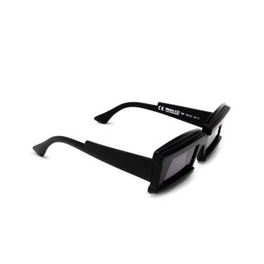 Kuboraum X21 Sunglasses BM black matt - three-quarters view