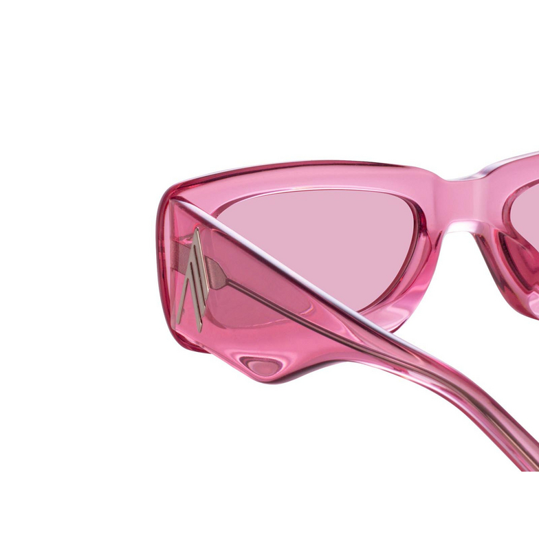 Linda Farrow MINI MARFA Sunglasses 17 powder pink / silver - 4/5