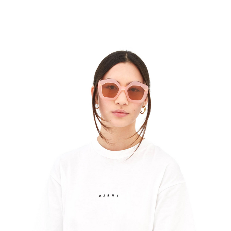Marni LAUGHING WATERS Sunglasses 5H6 mellow - 5/5