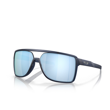 Oakley CASTEL Sunglasses 914706 matte translucent blue - three-quarters view