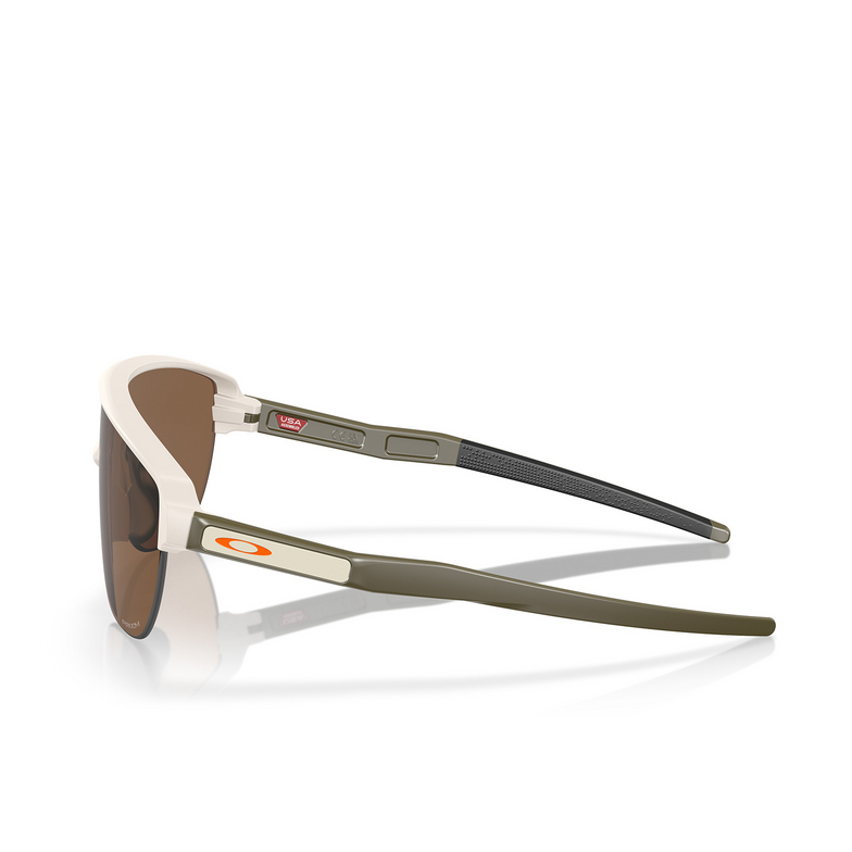 Oakley CORRIDOR Sunglasses 924810 matte warm grey - 3/4