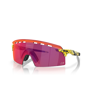 Oakley ENCODER STRIKE VENTED Sonnenbrillen 923507 tdf splatter - Dreiviertelansicht