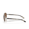 Gafas de sol Oakley FEEDBACK 407947 satin chrome - Miniatura del producto 3/4